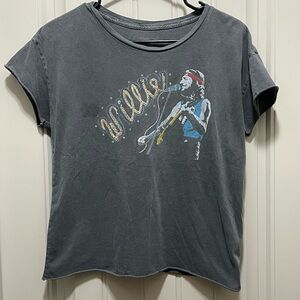 Willie Nelson graphic tee